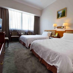 The Overseas Chinese Building Hotel